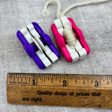 Load image into Gallery viewer, Tiny Pom Pom Makers
