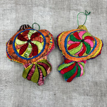 Load image into Gallery viewer, DIY Embroidered Glass Ornaments Project Printed Sampler