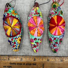 Load image into Gallery viewer, DIY Embroidered Glass Ornaments Project Printed Sampler