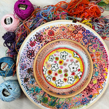 Load image into Gallery viewer, Floral Wreath Printed Sampler