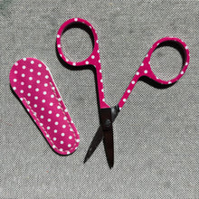 Load image into Gallery viewer, Polka Dot Embroidery Scissors