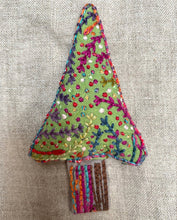Load image into Gallery viewer, Dropcloth Embroidery Samplers design: Christmas Tree Ornaments (garland snow tree). Comes with step-by-step instructions.