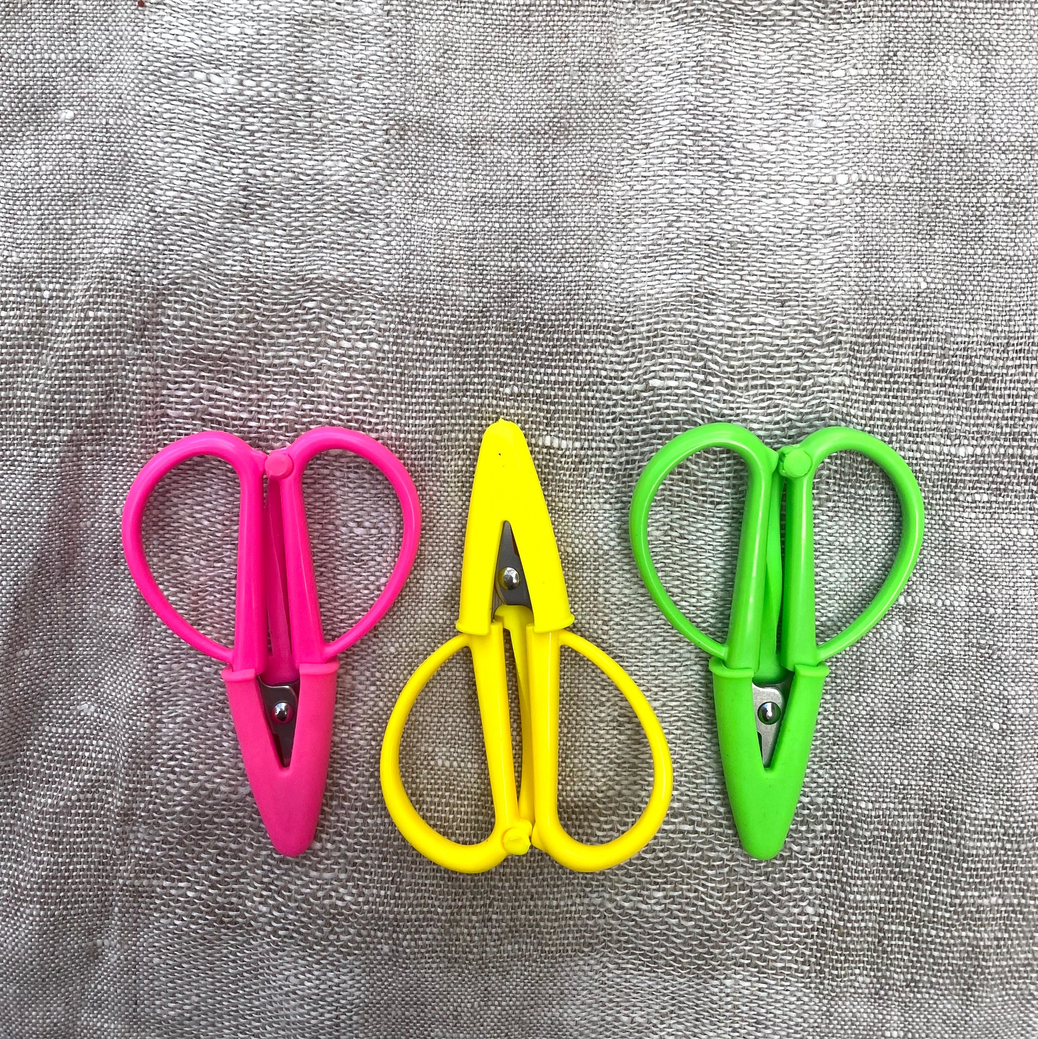 Neon Travel Scissors – dropclothsamplers