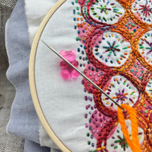 Load image into Gallery viewer, Gummy Bear Needle Minders

