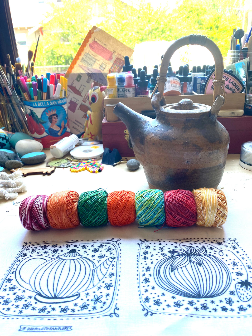 Tea and Tomatoes Sampler – dropclothsamplers
