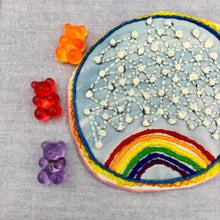 Load image into Gallery viewer, Gummy Bear Needle Minders
