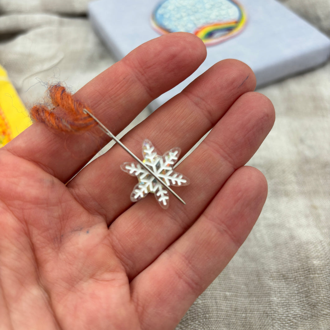 Snowflake Needle Minders