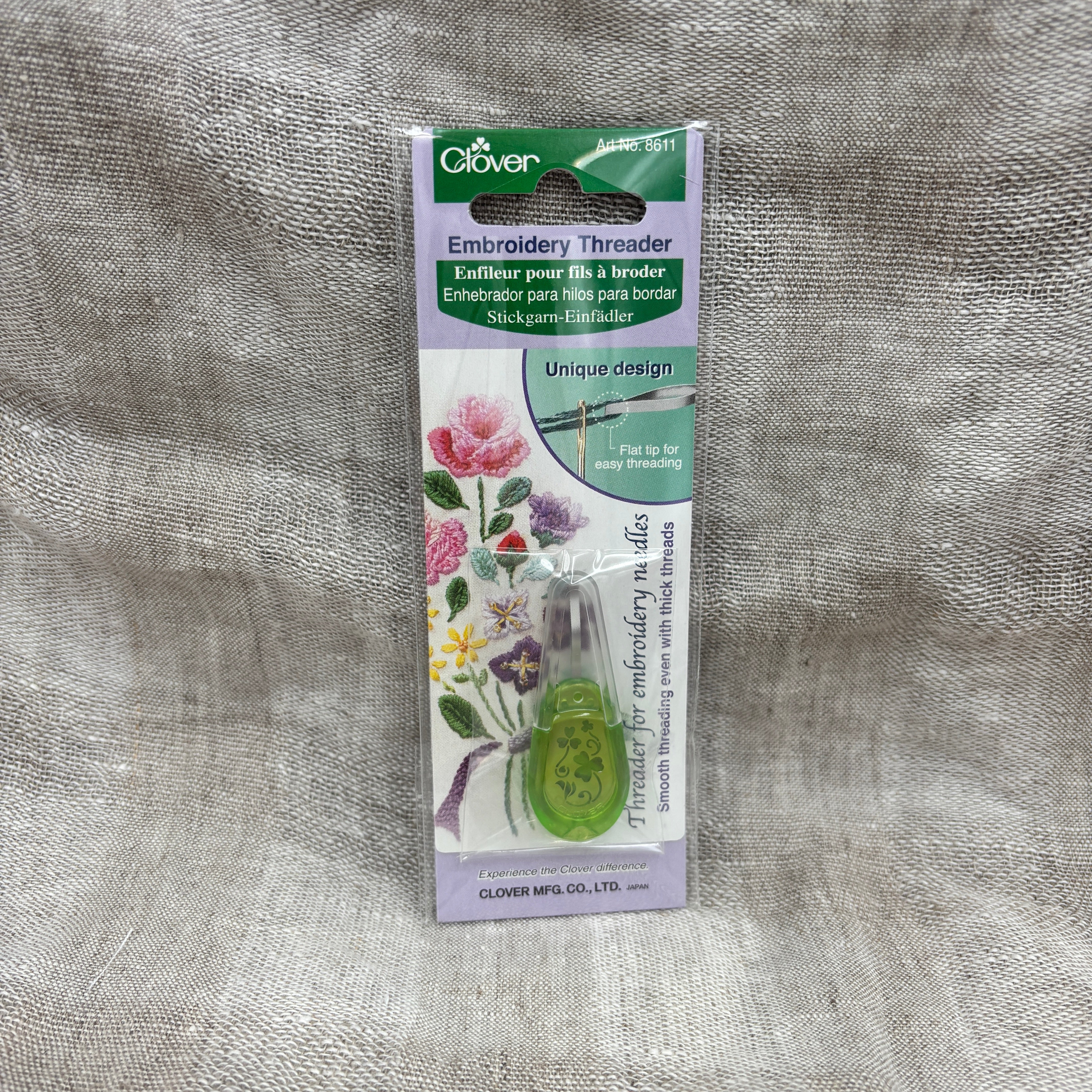 Clover Needle Threader – dropclothsamplers