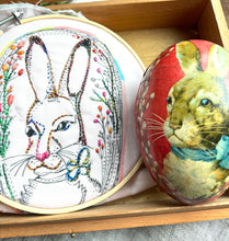 Load image into Gallery viewer, Vintage Inspired Bunny Embroidery Pattern
