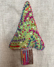 Load image into Gallery viewer, Dropcloth Embroidery Samplers design:  Christmas Tree Ornaments (garland snow tree). Comes with step-by-step instructions.
